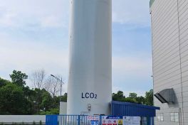 CO₂ LỎNG – GIẢI PHÁP SẠCH CHO NGÀNH CÔNG NGHIỆP VIỆT NAM